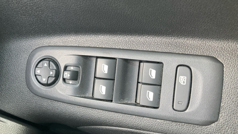 Vauxhall Combo Life 1.2 Turbo 130 SE XL 5dr Auto [7 seat] Petrol Estate